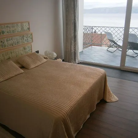 Apartment Mimica App Nv For 4 Persons With Sea View